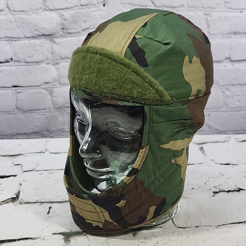 Military Issue Camo Cold Weather Cap Insulating Helmet Liner Hat Size 6 3/4 VTG